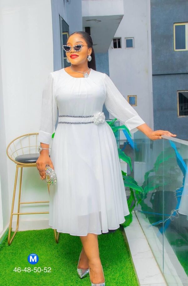 Elegant Round dress - Image 3